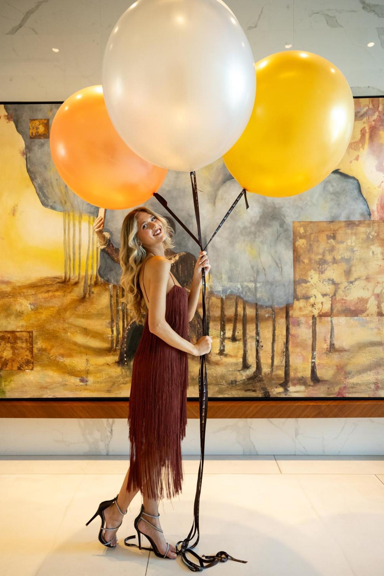Ette Luxury Hotel & Spa Four Corners Exteriör bild A model with balloons